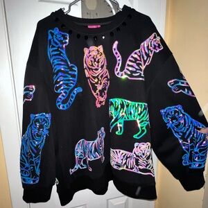 Queen of Sparkles Colorful Tiger Print Sweatshirt Size Large